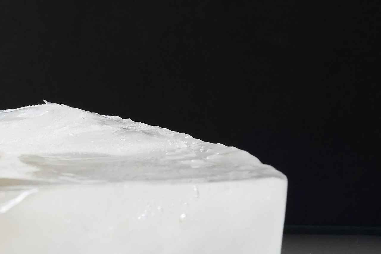 Does Warm Water Freeze Faster Than Cold? The Debate Continues 4 Counterarguments and Skepticism